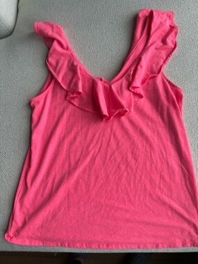 Lilly Pulitzer Ruffled V-Neck Sleeveless Tank Top - Pink